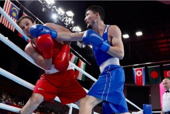 Фотография к новости: Бокстан Әлем кубогі: Ертуған Зейнуллинов 1/4 финалда