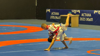 Фотография к новости: Астана күні: 300 бала қазақ күресінен бақ сынайды