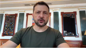 Фотография к новости: АҚШ-тан қару-жарақ жеткізуді тоқтату – Зеленский мәлімдеме жасады