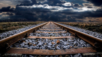 Фотография к новости: Металл сынығы көзіне кіріп, мүгедек болған адам сотта жеңіп шықты