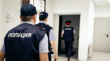 Фотография к новости: 44 жастағы ер адам таныс қызынан 92 млн теңге алып, алаяқтық жасаған