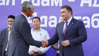 Фотография к новости: Түркістанда еңбек адамдары марапатталды