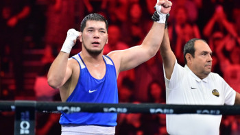 Фотография к новости: Айбек Оралбай бокстан Әлем кубогының финалына жолдама алды