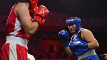 Фотография к новости: Елдана Тәліпова Өзбекстан боксшысын жеңіп, финалға шықты