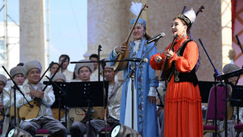 Фотография к новости: Ақтөбеде домбыраның сазы мен Астананың ажары тоғысқан кеш өтті