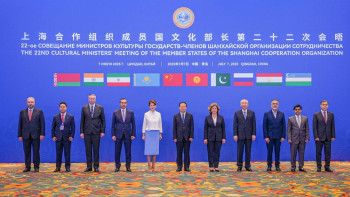 Фотография к новости: Аида Балаева ШЫҰ мәдениет министрлерінің кеңесіне қатысты