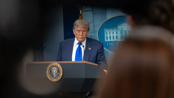 Фотография к новости: Трамп тағы қай елдерге 25% баж салығын енгізді?