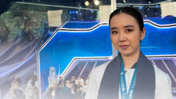 Фотография к новости: ТОП–100 студент: Үздіктер туралы е-журнал жарық көрді