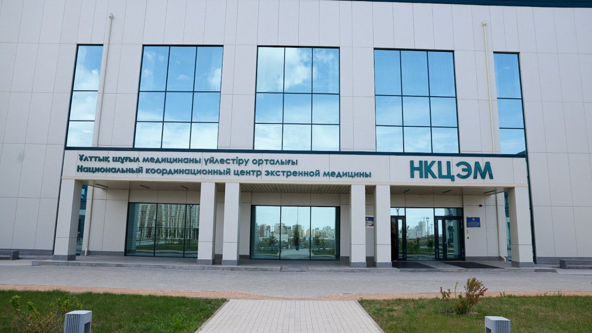  Арман Мухатов  