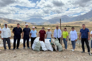 Фотография к новости: Түлкібаста "Таза Қазақстан" аясында сенбілік өтті