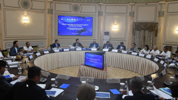 Фотография к новости: Ерлан Қарин: Көне жәдігерлер қазіргі Қазақстан жерімен ғана шектелмейді