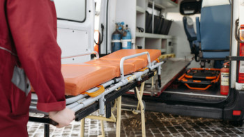 Фотография к новости: Германияда туристік автобус апатқа ұшырап, 15 адам зардап шекті