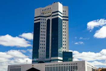 Фотография к новости: Үкімет отырысында елдің жартыжылдық әлеуметтік-экономикалық дамуы қаралады