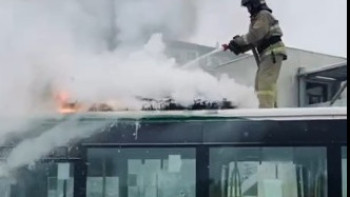 Фотография к новости: Астанада жолаушылар автобусы өртенді