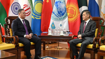 Фотография к новости: Мұрат Нұртілеу ШЫҰ Хатшылығының штаб-пәтеріне барды