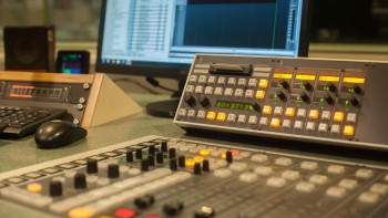 Фотография к новости: Телевидение мен радио хабар таратуды уақытша тоқтатады