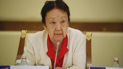 Қазақстан медицинасының аңызы дүниеден өтті