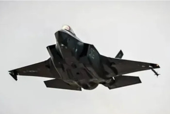 Фотография к новости: Израиль Дамаскідегі Сирияның қорғаныс министрлігінің ғимаратына шабуыл жасады