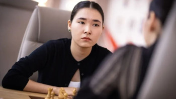 Фотография к новости: Тоқаев шахматшы Меруерт Камалиденованы жетістігімен құттықтады