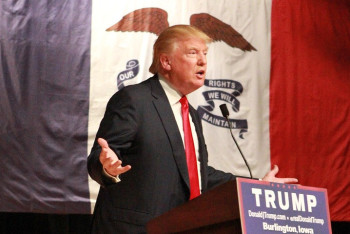 Фотография к новости: Путинге ашуланған Трамп Украинаға қару жеткізуді бастап кетті