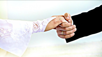 Фотография к новости: Қалыңдығының "пластикалық отаға дейінгі" суретін көрген жігіт үйленуден бас тартты