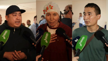 Фотография к новости: 80-90 млн теңгенің тауары кетті: Базар өртінен зардап шеккендер не істейді?