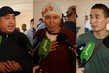 Фотография к новости: 80-90 млн теңгенің тауары кетті: Базар өртінен зардап шеккендер не істейді?