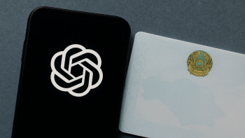 Фотография к новости: "ChatGPT-ге мәлімет енгізбеңіз" – Цифрлық министрлік шетелдік ЖИ платформаларынан қауіп барын ескертті