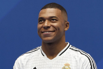 Фотография к новости: Футболшы Мбаппе полицияға пара берді деген күдікке ілінді