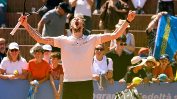 Фотография к новости: Александр Бублик ATP 250 турнирінің финалына шықты