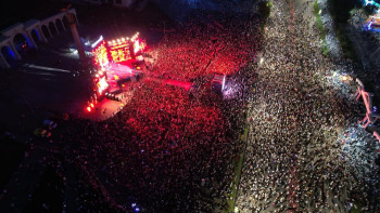 Фотография к новости: Құрмет, марапат және рекорд: Ақтөбеде металлургтерге арналған кеш дүркіреп өтті