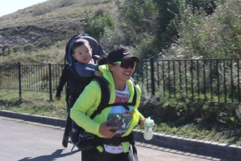 Фотография к новости: Бір жасар бала Қарқаралы тауларын бағындырып, Шайтанкөлге шықты