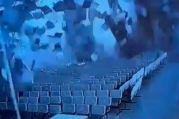 Фотография к новости: Маңғыстау облысында мектеп төбесі ортасына түсті