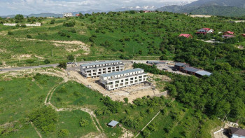 Фотография к новости: Құрылыс нормаларын бұзған: Алматыда тау бөктеріндегі тұрғын үйлер сүрілуде