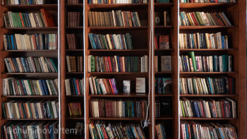 Фотография к новости: Кітап дүкендерінде неге поэзия кітаптары жоқ? – ақын себебін түсіндірді