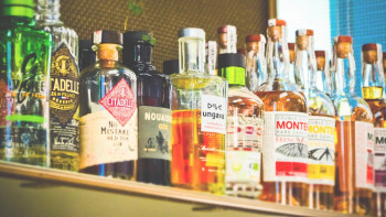 Фотография к новости: Қосшы мен Тайтөбеде ішімдік сатудан бас тартты