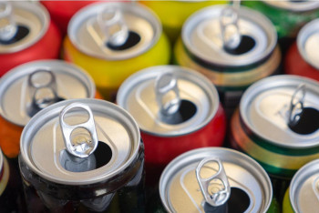 Фотография к новости: Қазақстандағы энергетикалық сусындар қаншалықты қауіпсіз? – сынама не дейді?