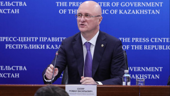 Фотография к новости: “6 жыл отырсыз”. Скляр биліктен кете ме?