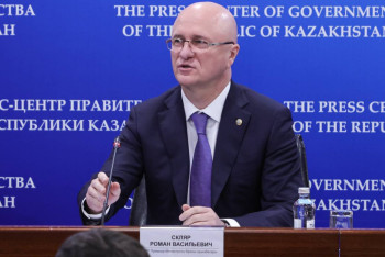 Фотография к новости: “6 жыл отырсыз”. Скляр биліктен кете ме?