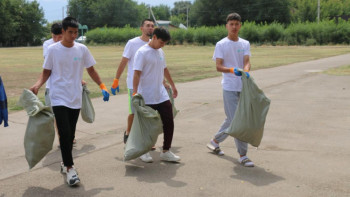 Фотография к новости: Алматы облысында экологиялық акция өтті
