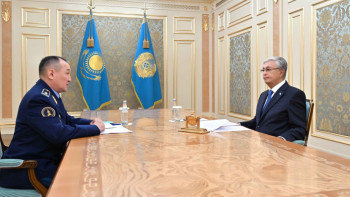 Фотография к новости: Президент Қорғаныс министріне әскери қауіпсіздік пен әлеуетті күшейтуді тапсырды