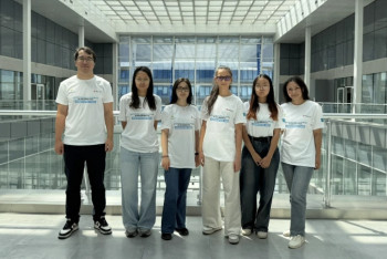 Фотография к новости: Қазақстандық оқушы қыздар халықаралық ІТ-олимпиадада медальдар жеңіп алды