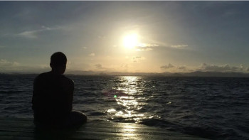 Фотография к новости: Ақтауда балалардың көзінше жалаңаш жүрген адам 14 тәулікке қамалды