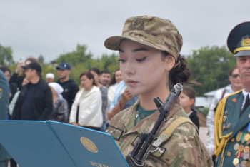 Ұлттық ұлан академиясына курсант қыздар қабылданды