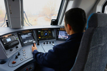 Фотография к новости: Бүгін – Теміржол қызметкерлері күні