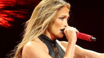 Фотография к новости: Джей Ло Астанада: Қазақстанды таңғалдырған ғаламат шоу