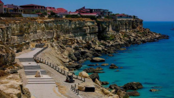 Фотография к новости: Кендірліге әуежай салынып, Ақтауда теңіз вокзалы мен стадион бой көтереді