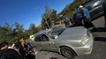 Фотография к новости: “Барлық қабырғасы сынған”: Медеуде велосипедші автокөлікпен соқтығысты