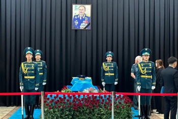 Фотография к новости: Алматыда Талғат Мұсабаевты ақтық сапарға шығарып салу рәсімі өтті