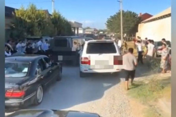 Фотография к новости: Түркістан облысында той кортежін ұйымдастырғандар жауапқа тартылды